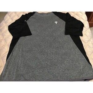 Majestic Grey and Black Philadelphia Philadelphia Phillies short sleeve shirt